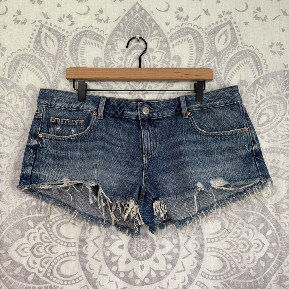 Nwt $54 Garage Peachy Cut Off Shorty Micro Blue Jean Shorts Low Rise Y2K 13 31